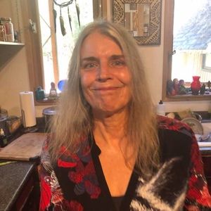 Meet your Posher, Lynn